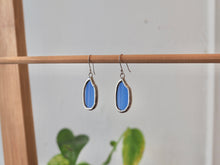 Load image into Gallery viewer, Earrings, rice shape, sake rice, Blue Earrings, sake, sake glass, Japanese sake, handmade, jewellery, stained glass, Tiffany method, 日本酒、日本酒ガラス、手作り、米の形、シドニー、ステンドグラス、イヤリング