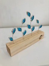 Load image into Gallery viewer, A Stained Glass Leaf suncatcher stand | Moe | PidegoArt